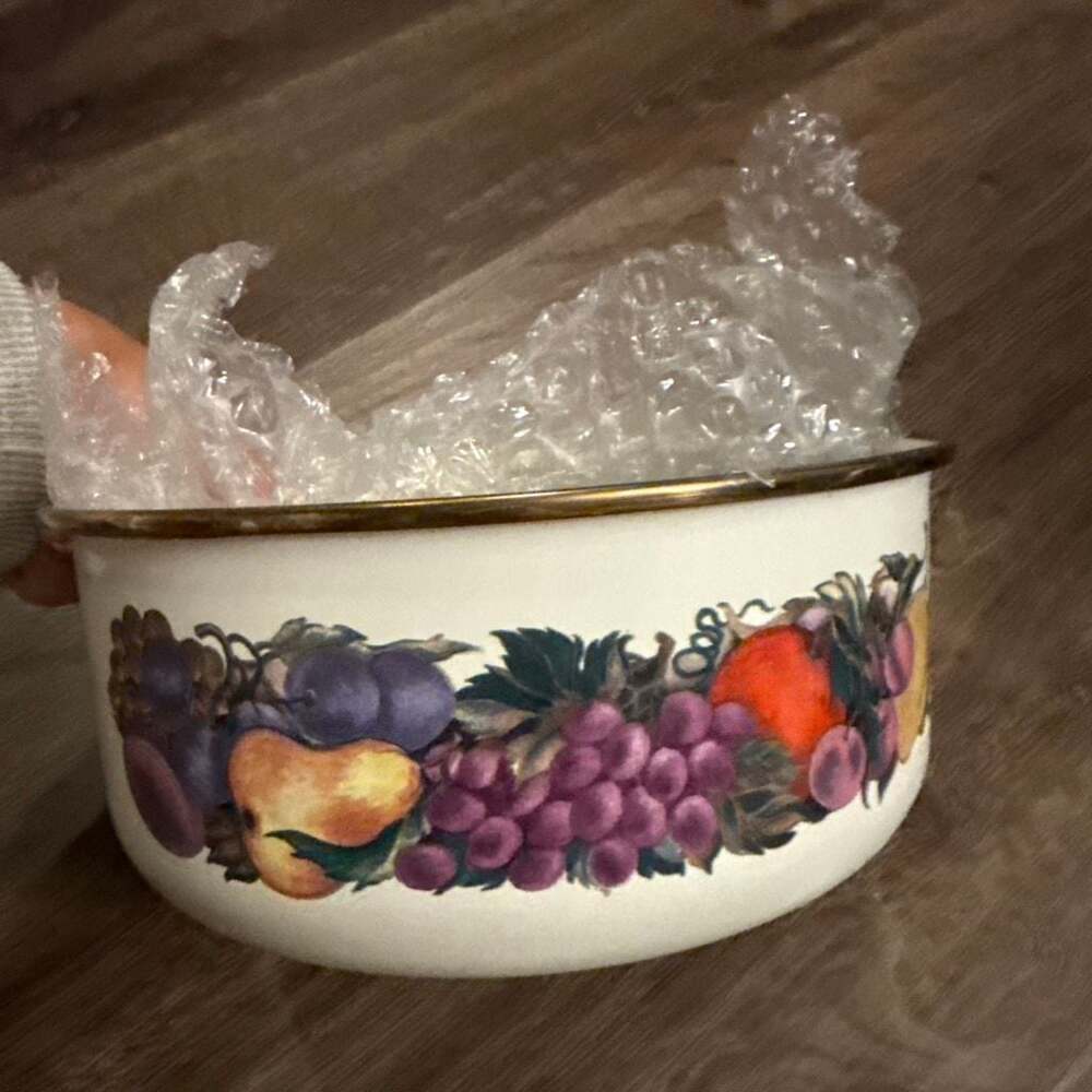 Vintage Cornucopia Enameled Nesting Mixing Bowl Set with Fruit Pattern